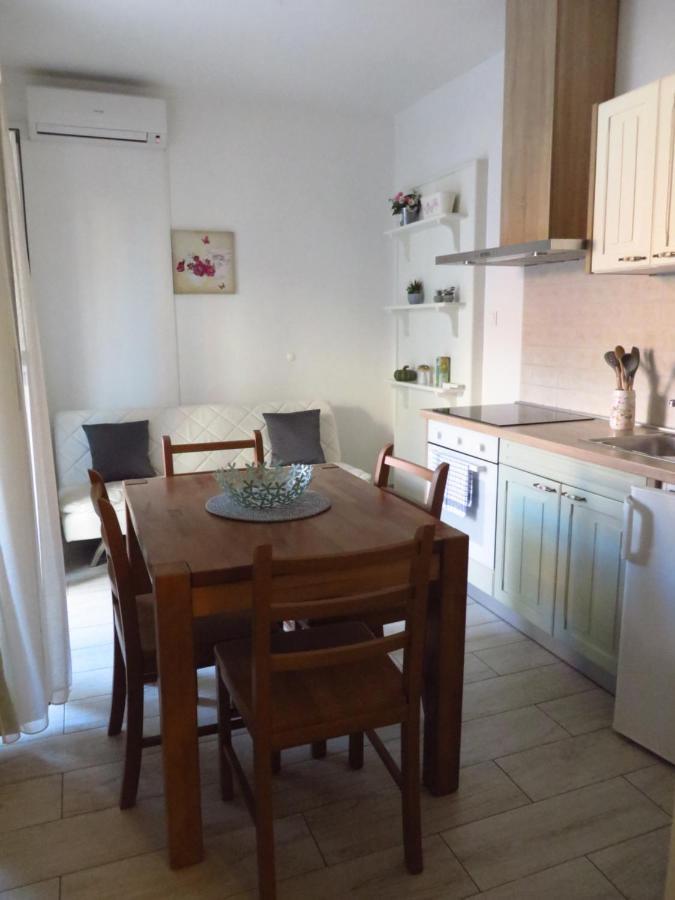 Antonija Apartments With Pool Biograd Na Moru Esterno foto