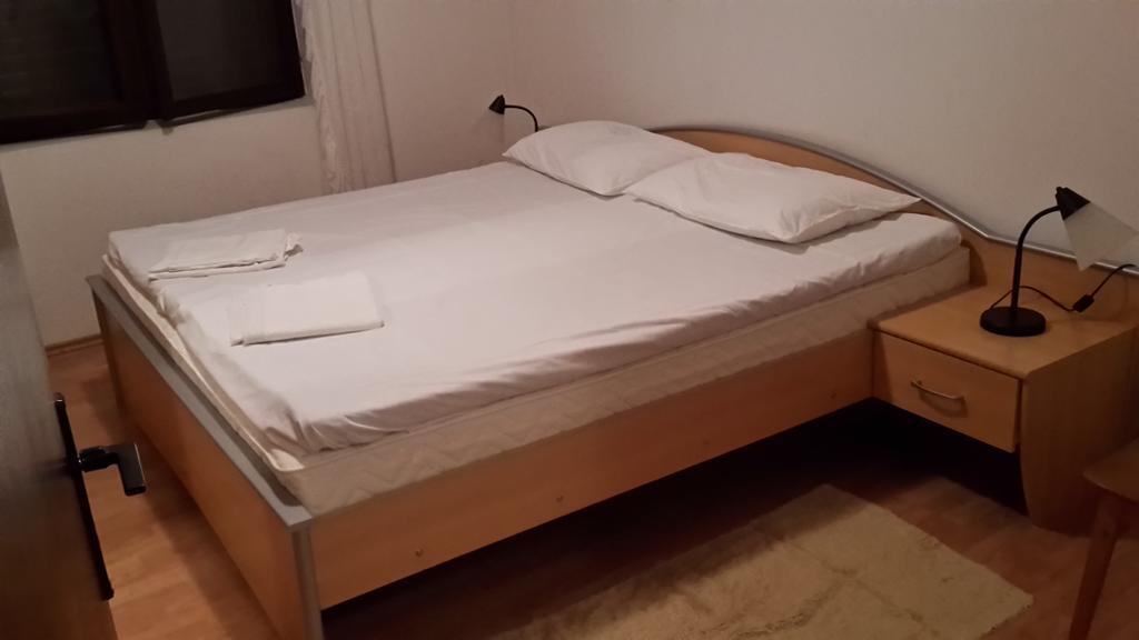 Antonija Apartments With Pool Biograd Na Moru Esterno foto