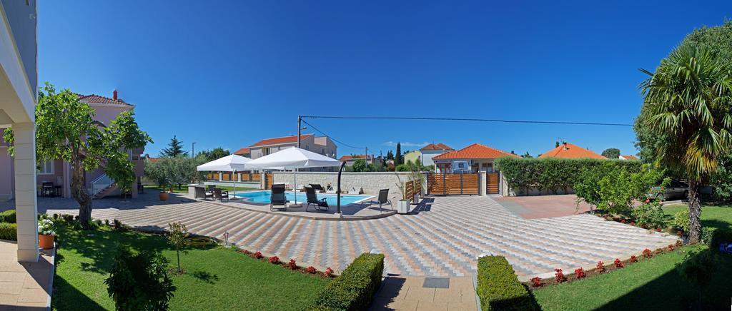 Antonija Apartments With Pool Biograd Na Moru Esterno foto